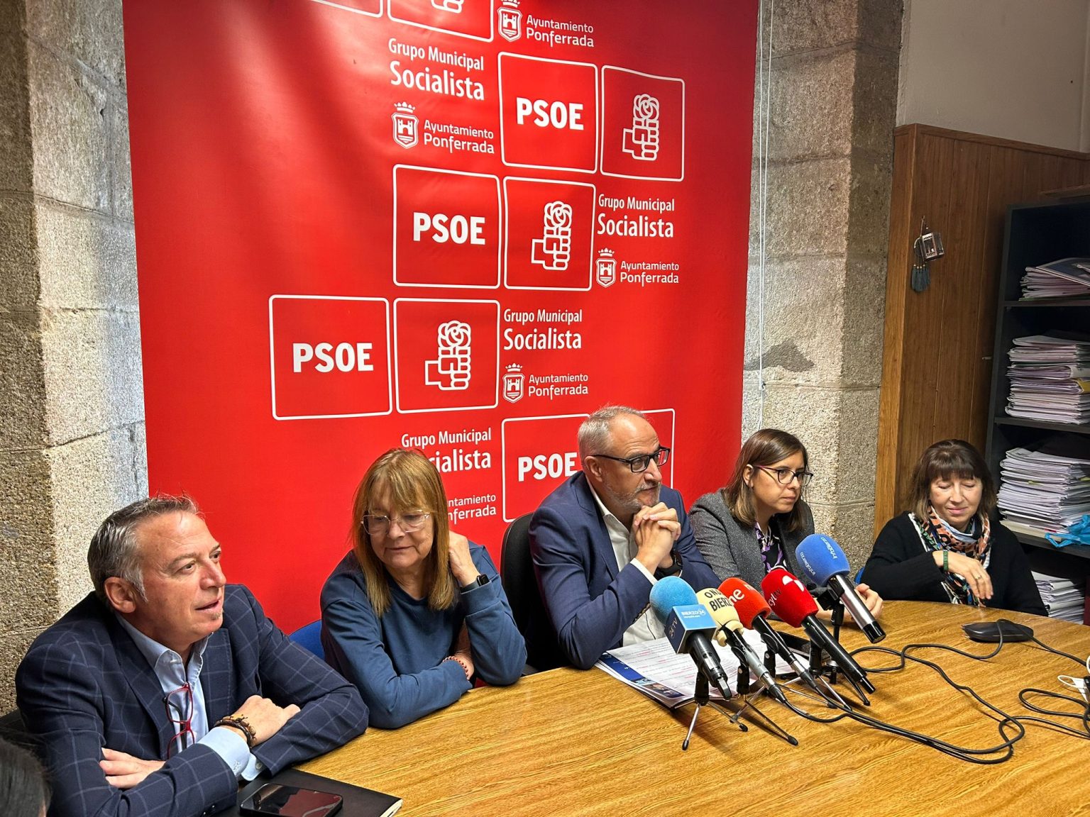 El PSOE Denuncia El Abandono De Ponferrada En Los Presupuestos Y Acusa