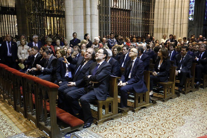 Cientos de personas despiden en el interior de la Catedral a Isabel Carrasco (C.S Campillo/Ical)