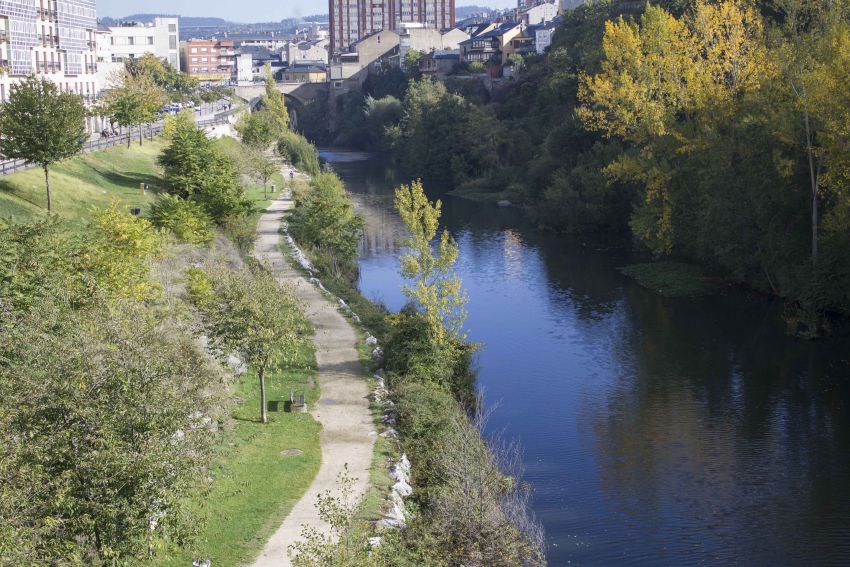 paseo el río sil