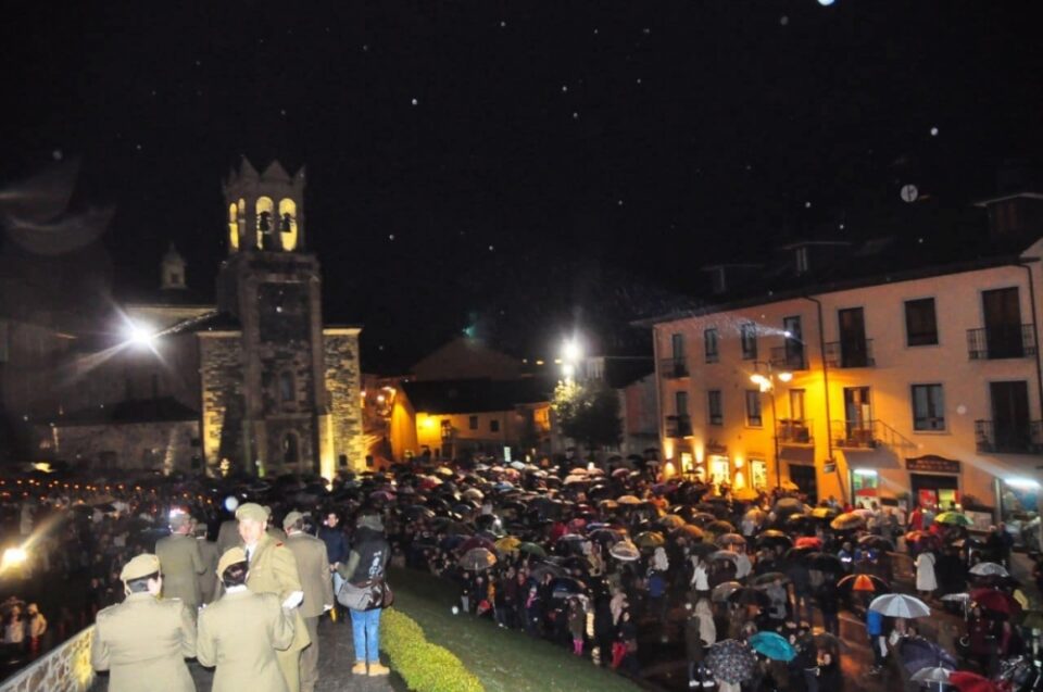 Procesión Cristo de la Esperanza Ponferrada (1)