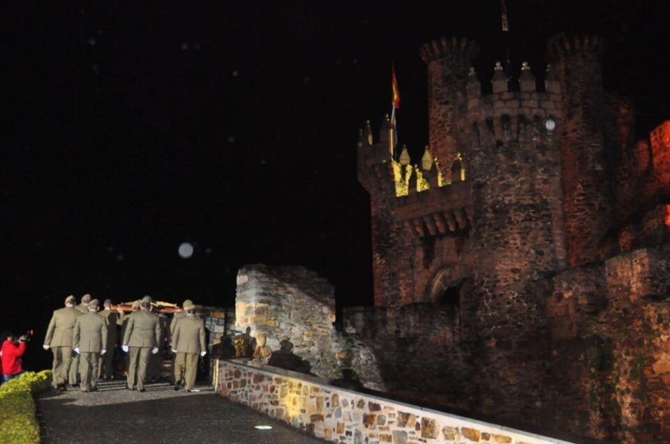 Procesión Cristo de la Esperanza Ponferrada (9)