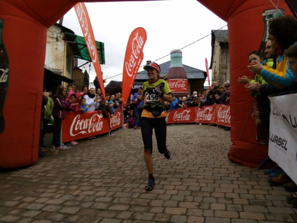 Azara García venció en la categoría femenina (Carrera Alto Sil)