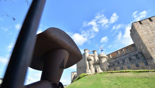 Imagen de archivo del Castillo de los Templarios de Ponferrada. / QUINITO