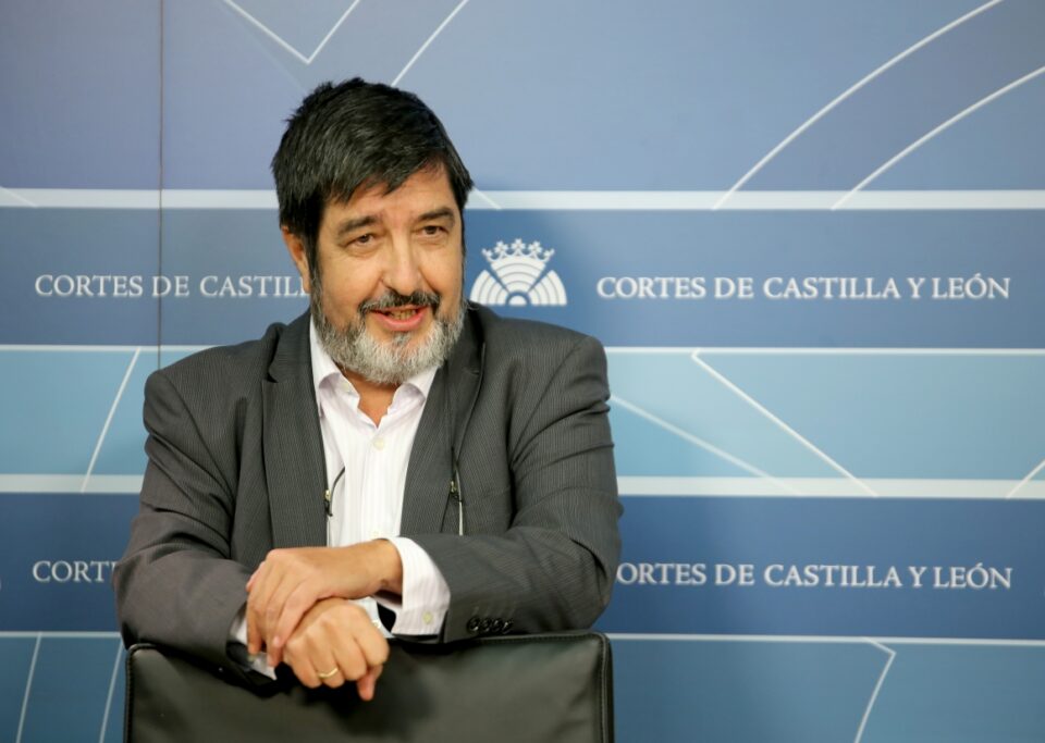 Manuel Mitadiel cesa como gerente de Sacyl