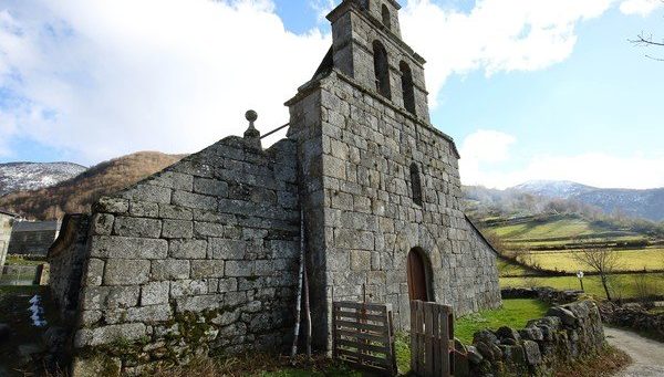 Iglesia de Suarbol