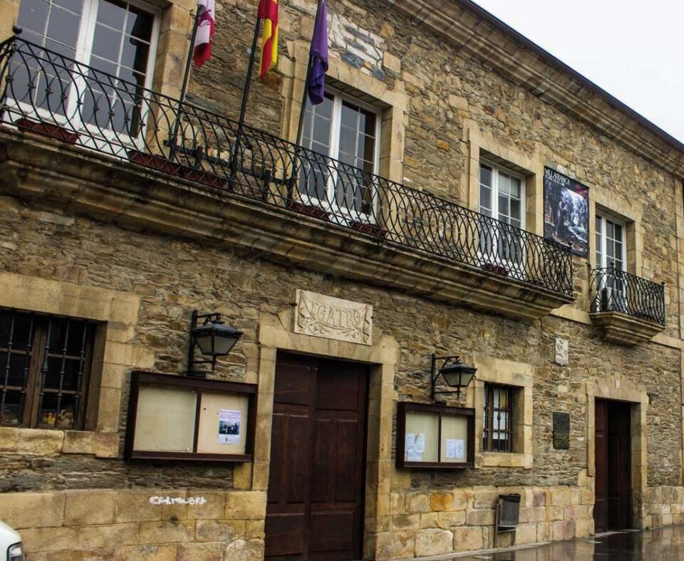 Teatro Villafranquino 'Enrique Gil y Carrasco'.