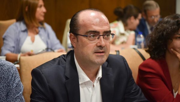 Marco Morala, en un pleno del Ayuntamiento de Ponferrada / QUINITO