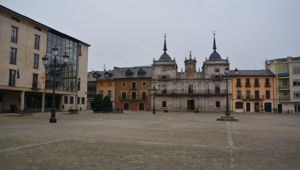 Plaza del Ayuntamiento / QUINITO