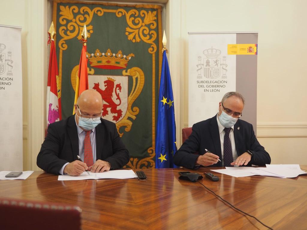 Firma protocolo Viogen Faustino Sánchez Olegario Ramón