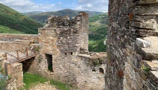 Castillo de Sarracín