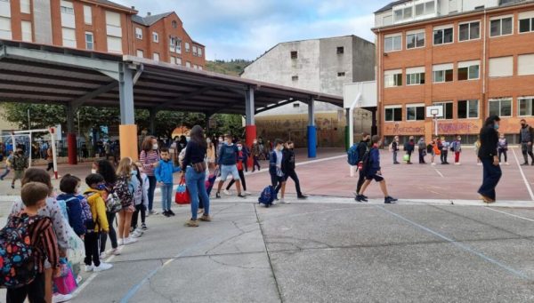 Vuelta al cole en el colegio Navaliegos de Ponferrada