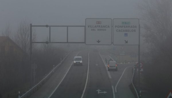 César Sánchez / ICAL . Intensa niebla en el Bierzo