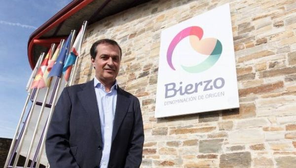 Adelino Pérez, nuevo presidente del Consejo Regulador de la Denominación de Origen Bierzo / DO BIERZO