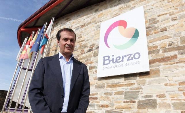 Adelino Pérez, nuevo presidente del Consejo Regulador de la Denominación de Origen Bierzo / DO BIERZO