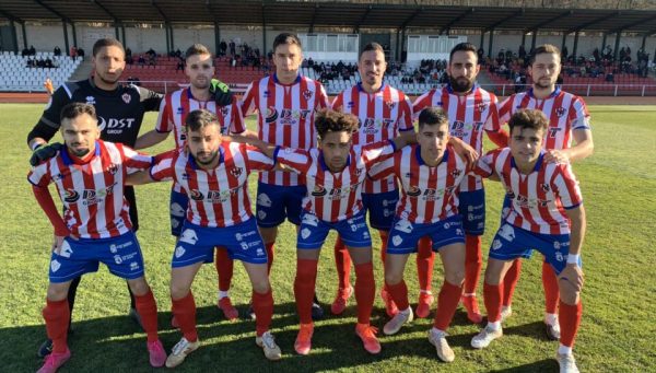 El 11 inicial del Atlético Bembibre ante el Atlético Astorga