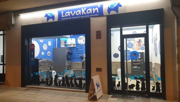 Lavakan, spa para perros en Ponferrada / EBD