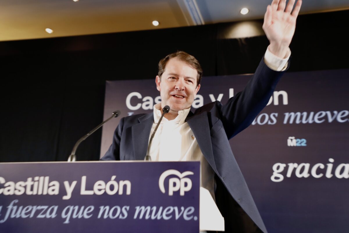 Alfonso Fernández Mañueco celebra su victoria en las elecciones de Castilla y León