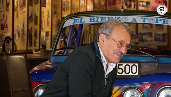 José Luis Prada y su coche