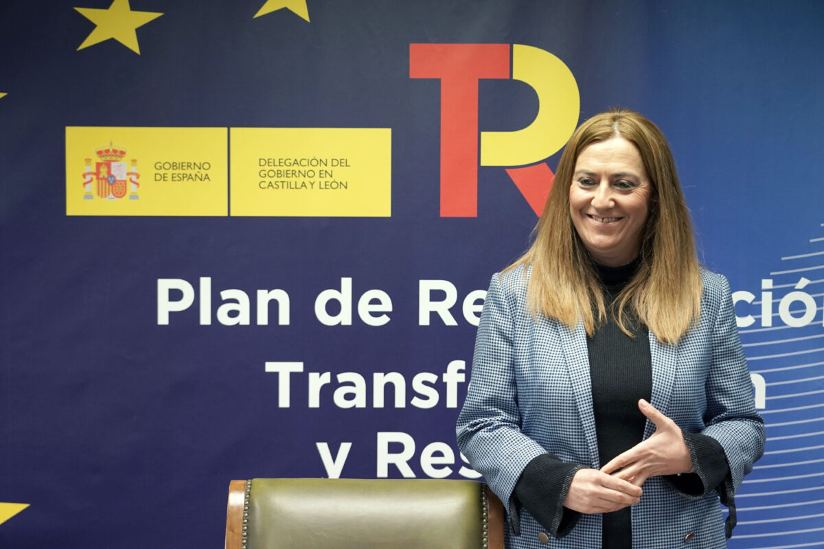 La delegada del Gobierno en Castilla y León, Virginia Barcones, informa sobre las cantidades invertidas por el Gobierno de España en Castilla y León dentro del Plan de Recuperación, Transformación y Resiliencia