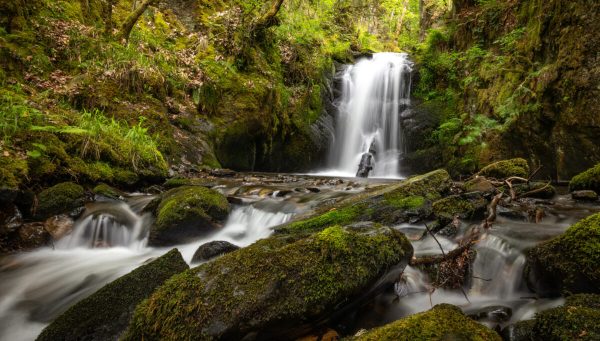 Cascada de A Pontiga, en Villar de Acero