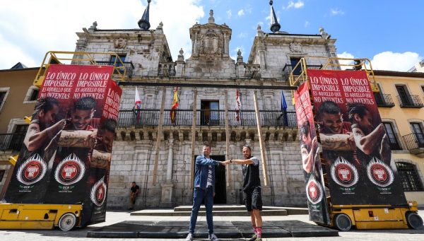 Iván Castrillo y Rubén Morán, en la presentación de la Farinato Race en Ponferrada