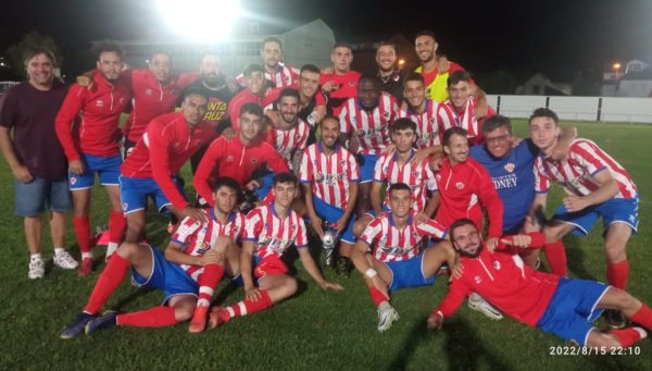 El Atlético Bembibre se impuso al Arenas en la final del Villa del Cúa