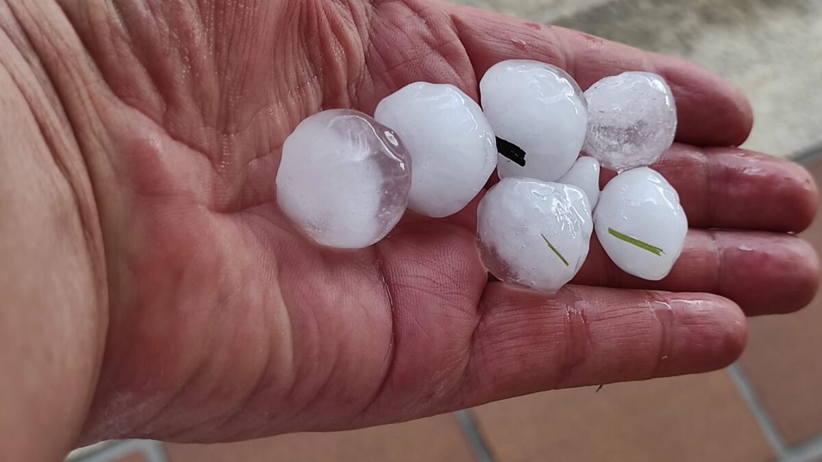 The thunderstorm on Wednesday caused many floods in the streets of Ponferrada