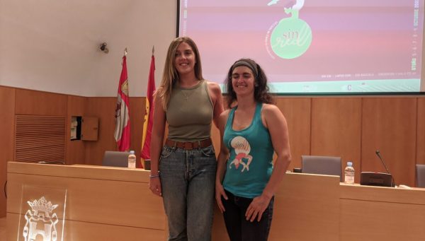 Lorena Valle y Morgane Jaudou, en la presentación del festival de circo Sin Red