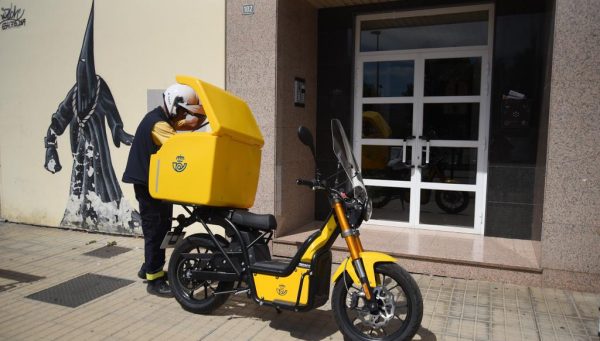 Cartero de Correos en Ponferrada