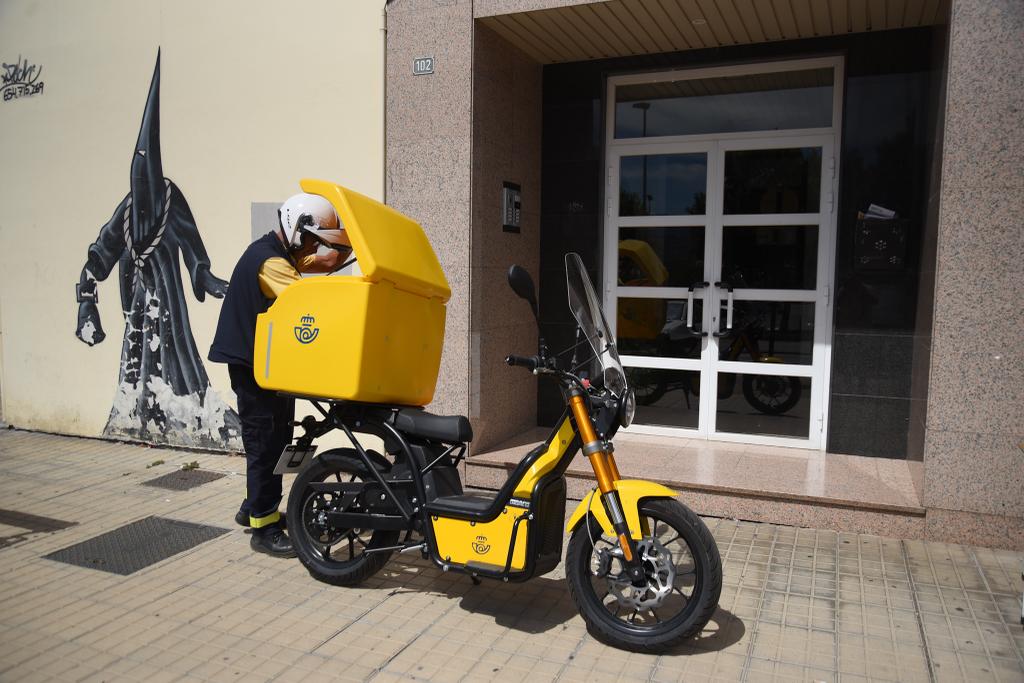 Cartero de Correos en Ponferrada