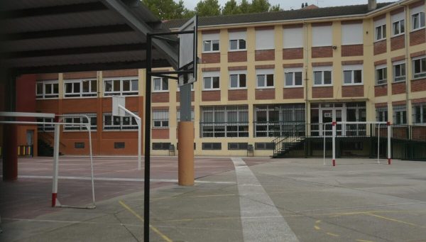 Patio CEIP Navaliegos