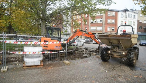 Obras en la calle Embalse de Bárcena de Ponferrada