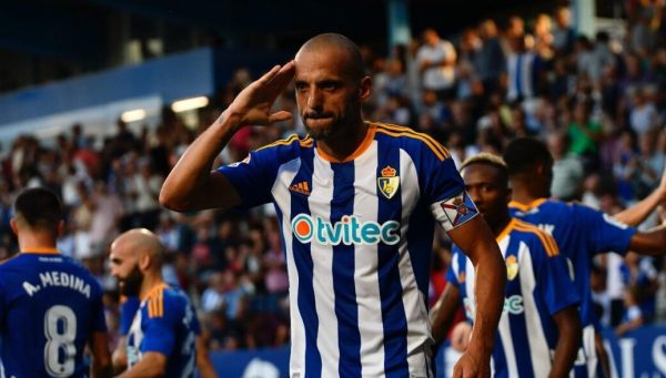 Yuri celebra un gol en El Toralín