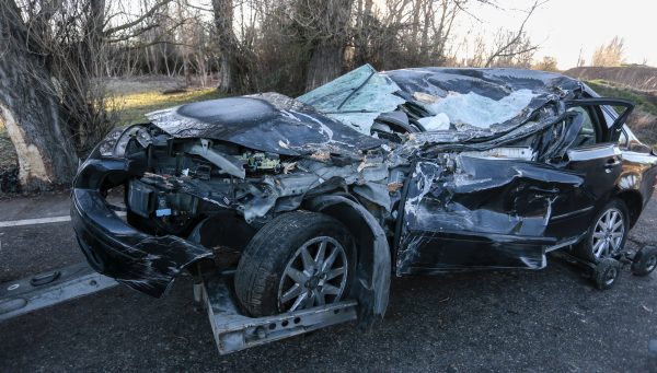 Un fallecido en un accidente de tráfico en la carretera de Vilecha de la capital leonesa