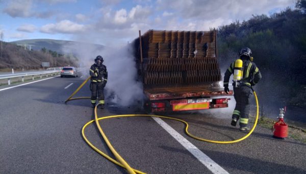 Fotografía del incendio. / Bomberos de Ponferrada