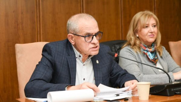 Manuel de la Fuente, durante un pleno del Ayuntamiento de Ponferrada