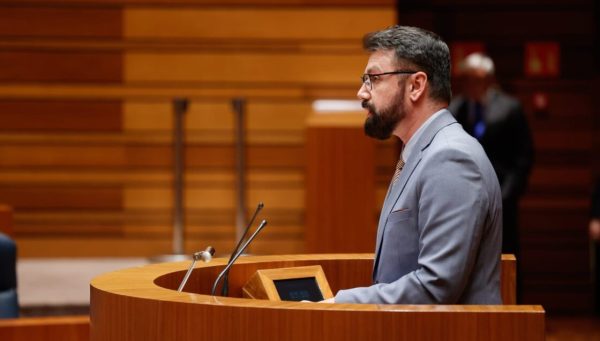 José Ramón García, durante el último pleno de las Cortes