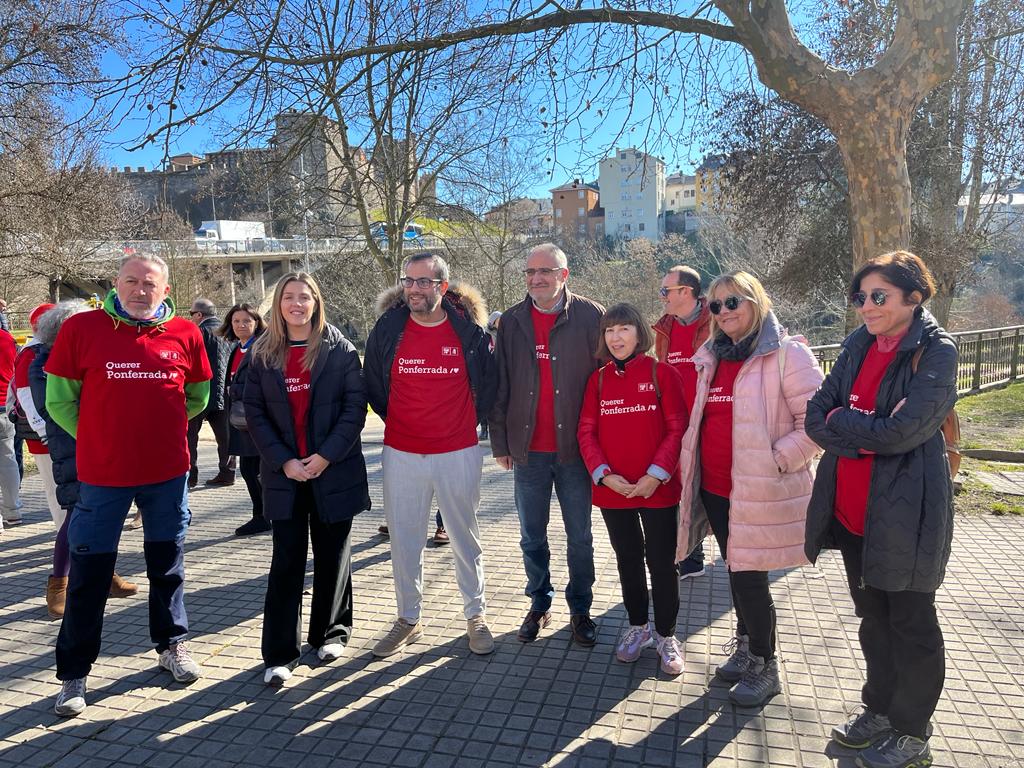 El eurodiputado del Partido Socialista Iban García del Blanco visita Ponferrada. / Claudia Cabo