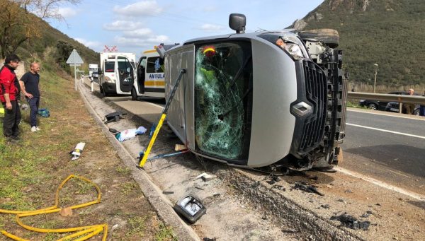 Accidente en la N-120 en el término municipal de Sobrado