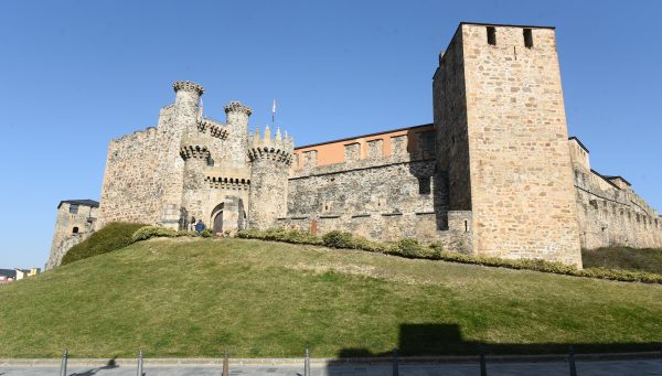 Castillo de Ponferrada. / QUINITO