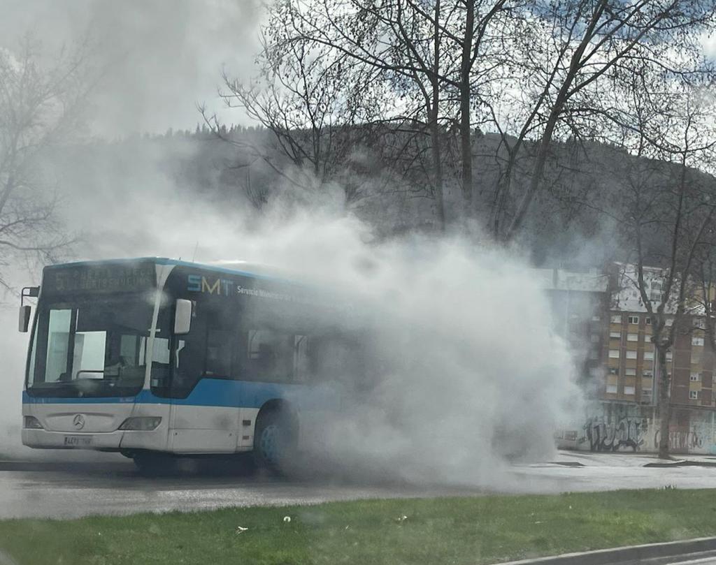 Incendio de un autobús urbano de Ponferrada