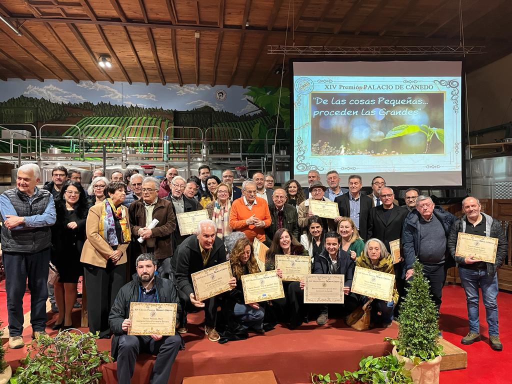 Premios Palacio de Canedo y Por tu Pueblo. / Fundación Prada A Tope