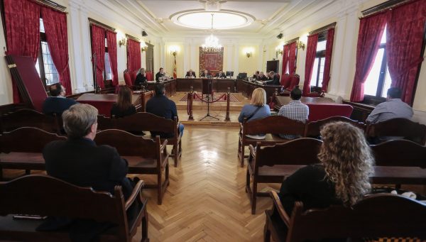 La Audiencia Provincial de León acoge el juicio contra seis acusados de estafar a más de 7.000 personas con cursos de formación en fitosanitarios