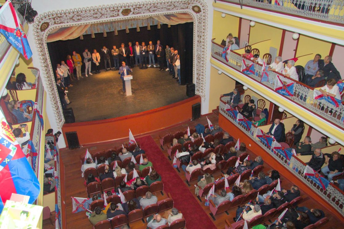 Presentación de las candidaturas de Coalición por El Bierzo. / CB