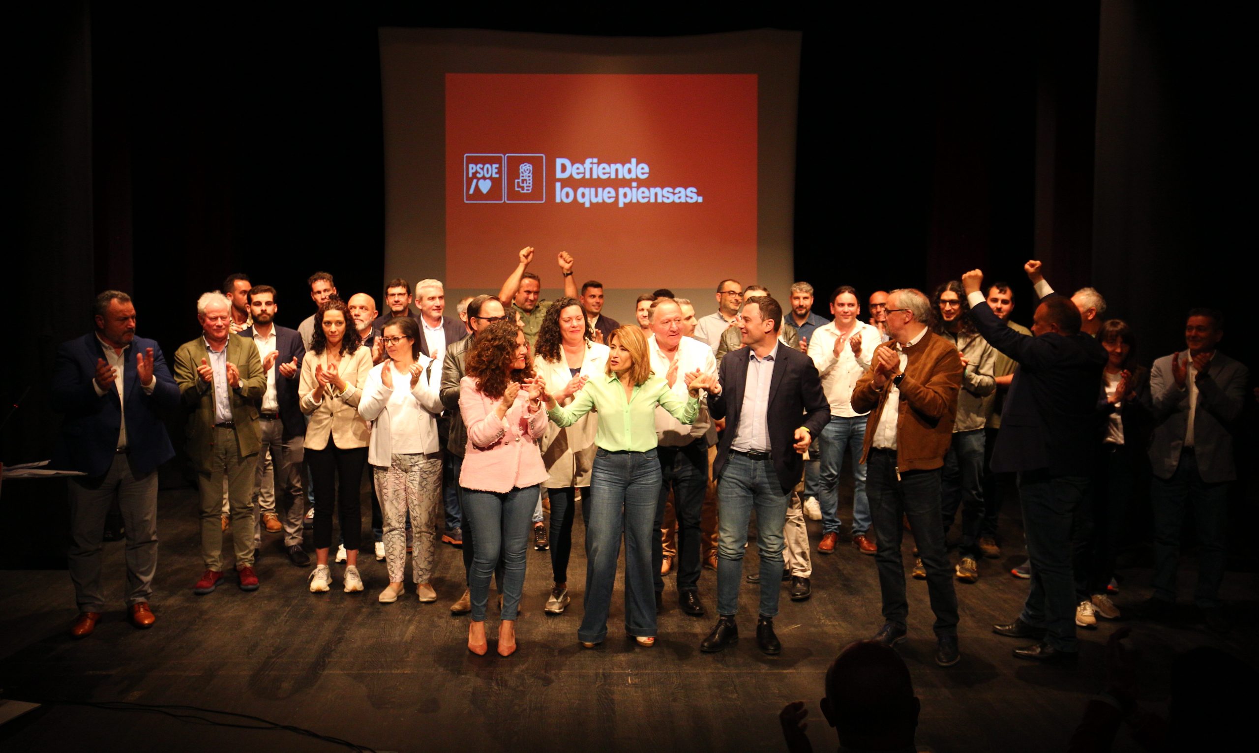 La ministra de Transportes, Movilidad y Agenda Urbana, Raquel Sánchez, durante la presentación en Bembibre de las candidaturas del PSOE del Bierzo y Laciana