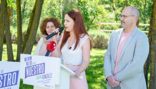 Lorena González, durante la presentación del programa de Podemos en Ponferrada