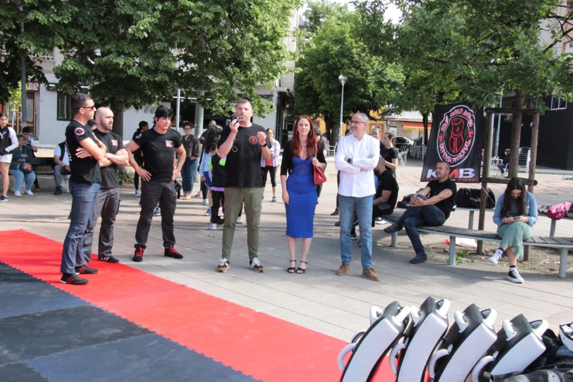 Exhibición de Krav Maga en Cuatrovientos. / Ayuntamiento de Ponferrada