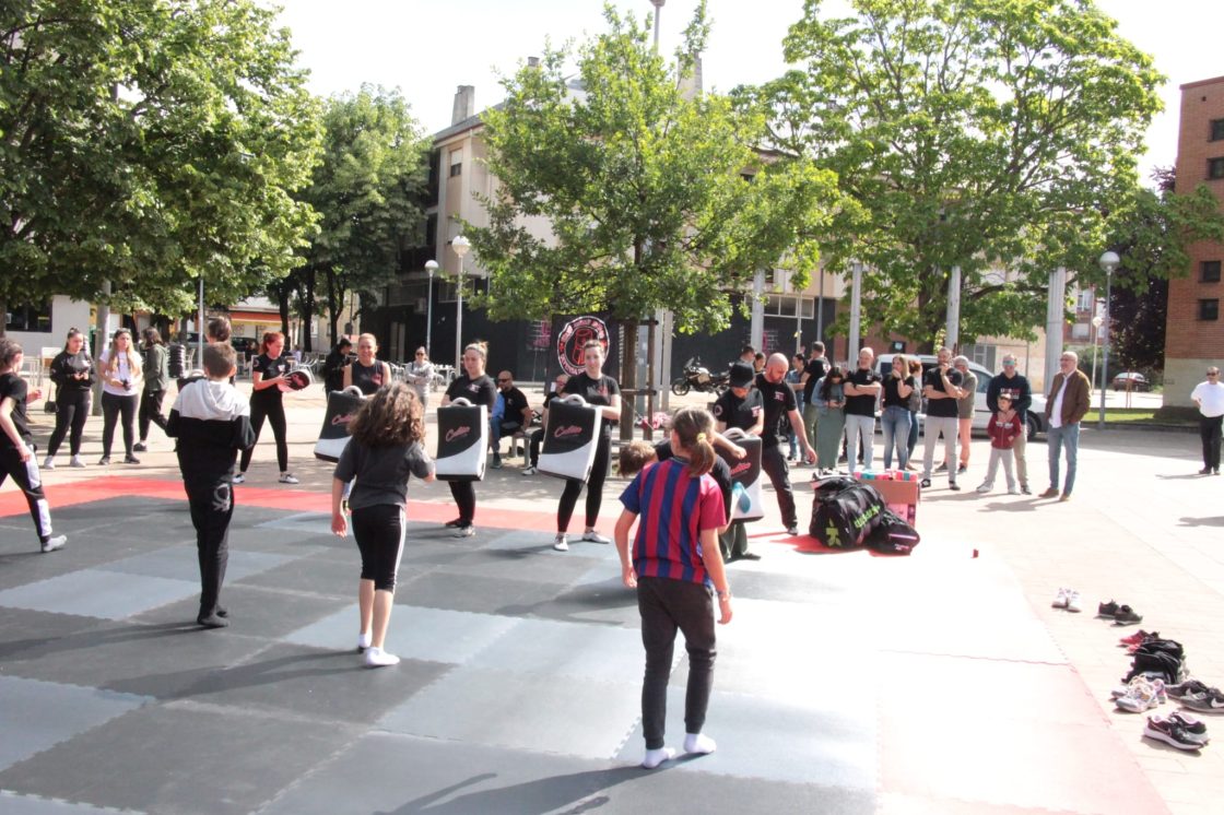 Exhibición de Krav Maga en Cuatrovientos. / Ayuntamiento de Ponferrada