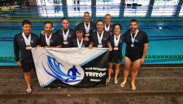 Club Natación Tritón Bierzo. / CNTB