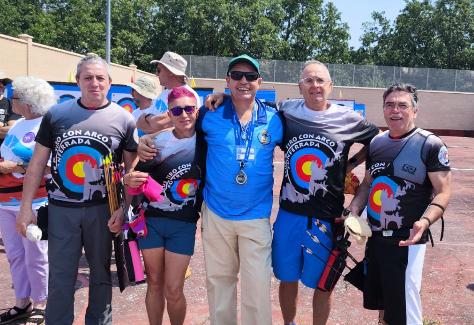 Miembros del Club Tiro con Arco Ponferrada en la competición de Bembibre